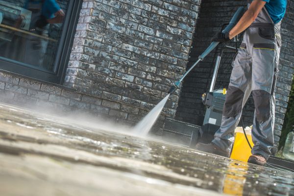 Power Cleaning in Laguna Niguel