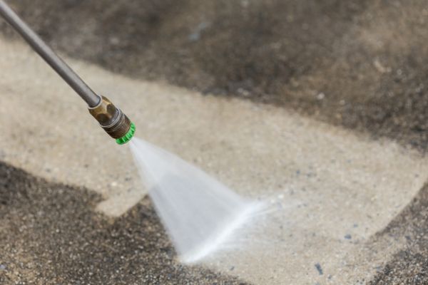 Garage Floor Power Washing in Laguna Niguel