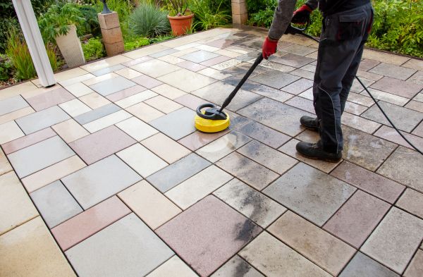 Patio Washing in Laguna Niguel