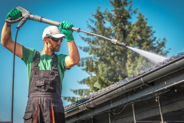 Gutter Jetting in Laguna Niguel