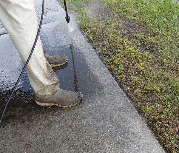 Concrete Slab Powerwashing in Laguna Niguel